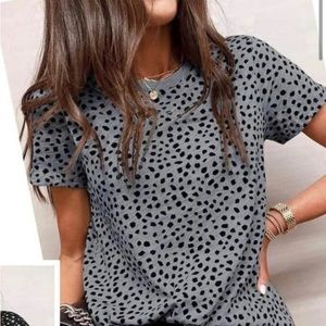 Gray Cheetah Short Sleeve Tee